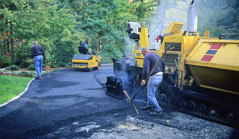 Things To Consider When Installing a New Asphalt Driveway.