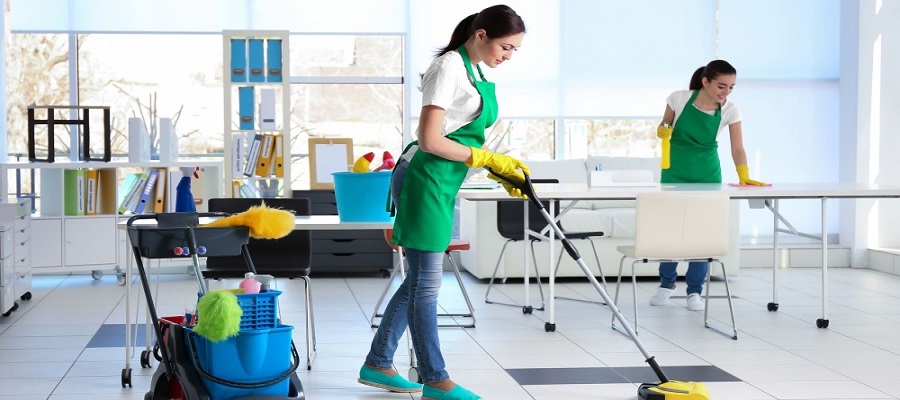 How to Make a Living Providing Commercial Cleaning Services in Charlotte